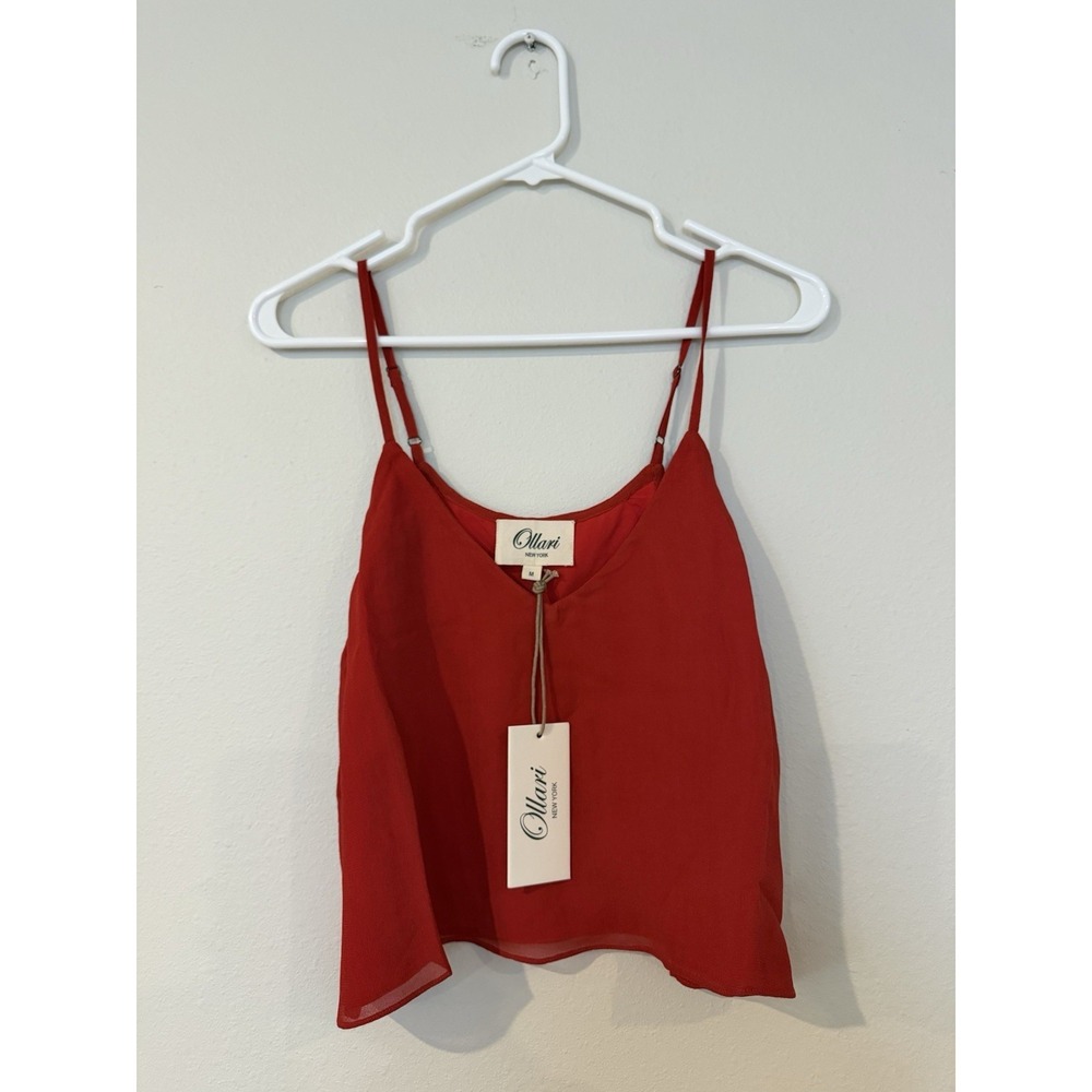 NWT Red‎ Ollari Women's Cropped Tank Top Size Medium